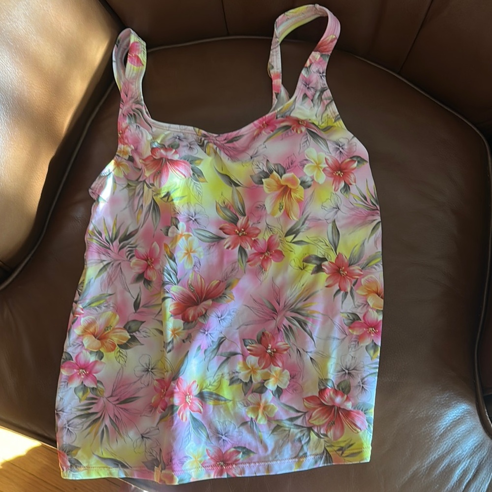 Floral Tankini top.